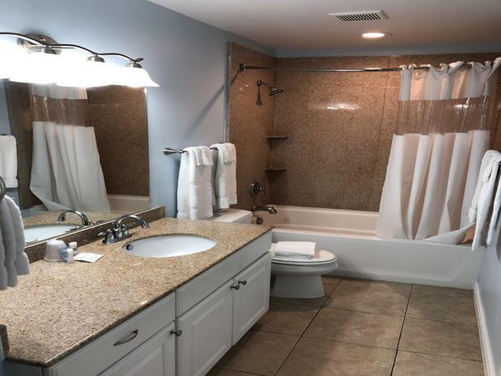 Beachgate CondoSuites and Oceanfront Resort - photo 133