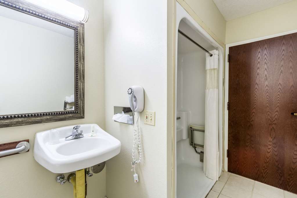Quality Inn & Suites North Lima Boardman - photo 26