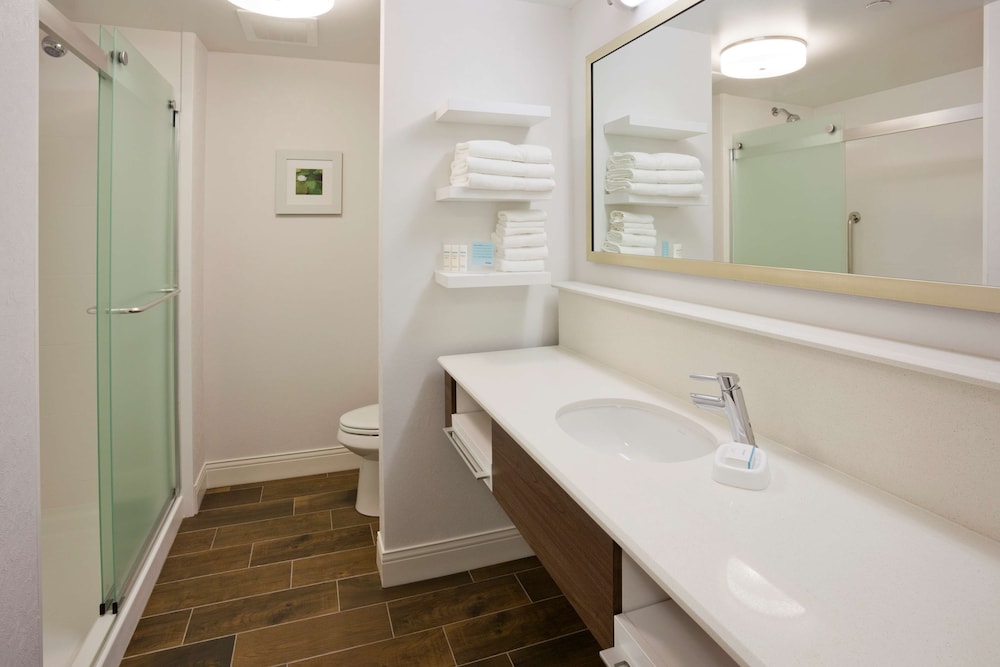 Hampton Inn Minneapolis Bloomington West - photo 22