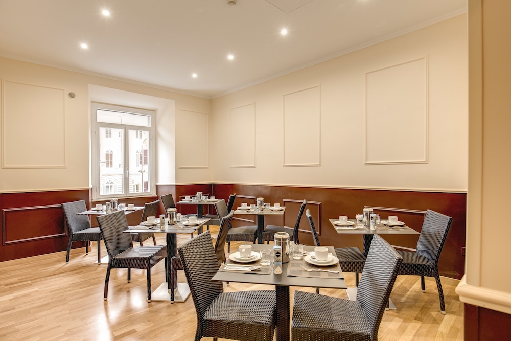 מזון ומשקאות