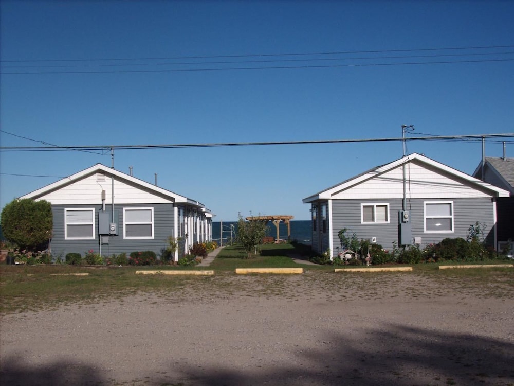 Scenic Resort — hotel in East Tawas