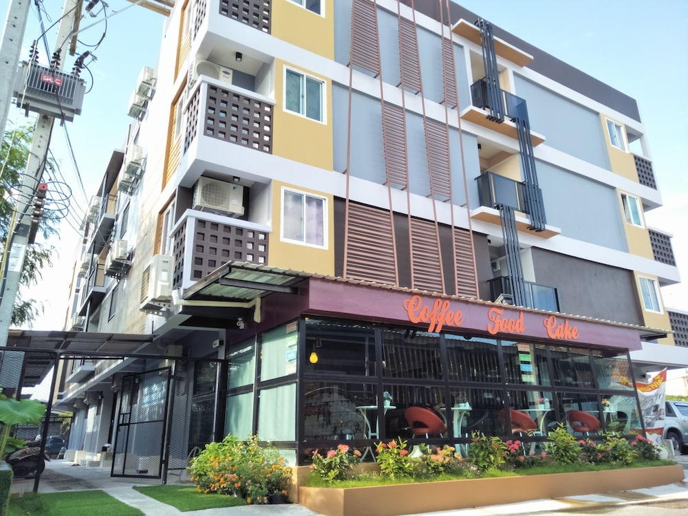 Rinrada Place Hotel in Ubon Ratchathani, Thailand