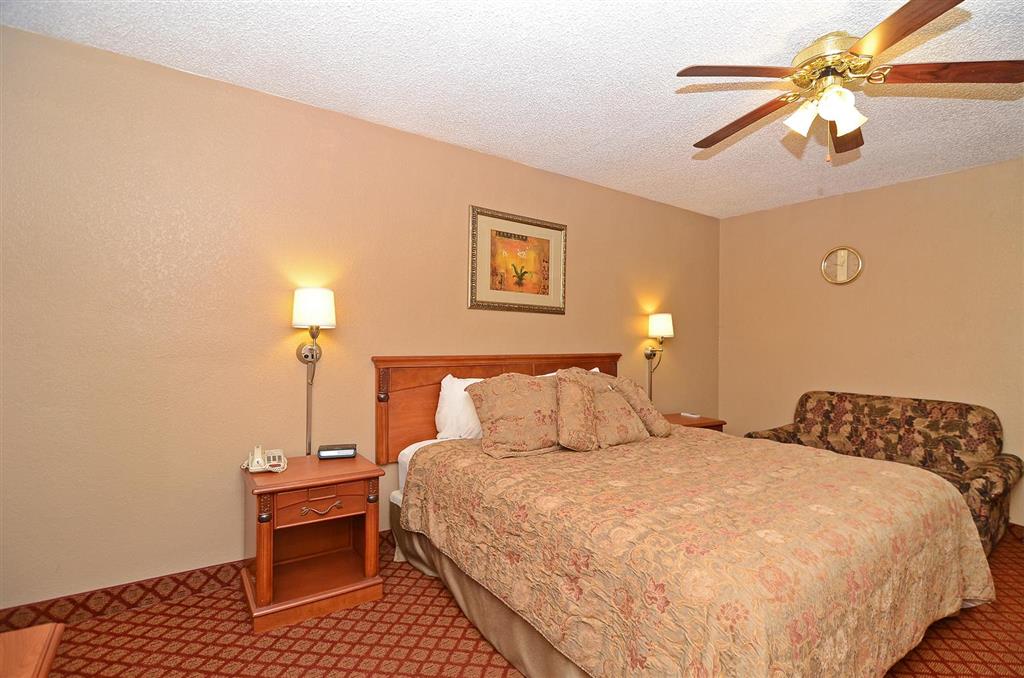 Americas Best Value Inn Stephenville - photo 9