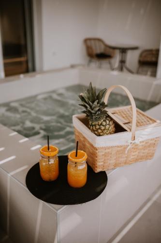 White Note Luxury Suites - last minute hotel in Unknown City