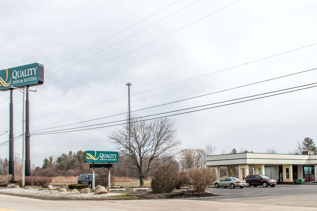 Quality Inn & Suites Fairview Erie in Fairview, United States
