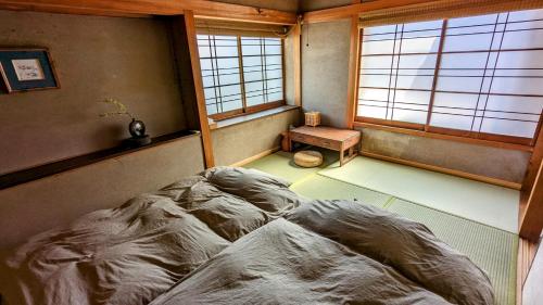 神倉書斎 Kamikura Hideaway — Shingu — photo 4
