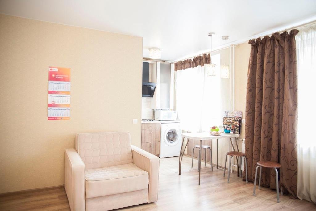 9 Nights on 26A Anokhina Street in Petrozavodsk, Russia