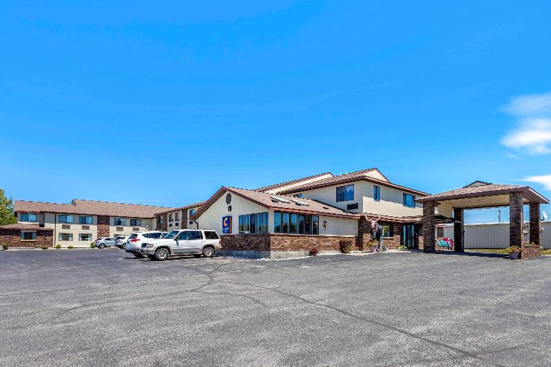 Comfort Inn Manistique MI - photo 11