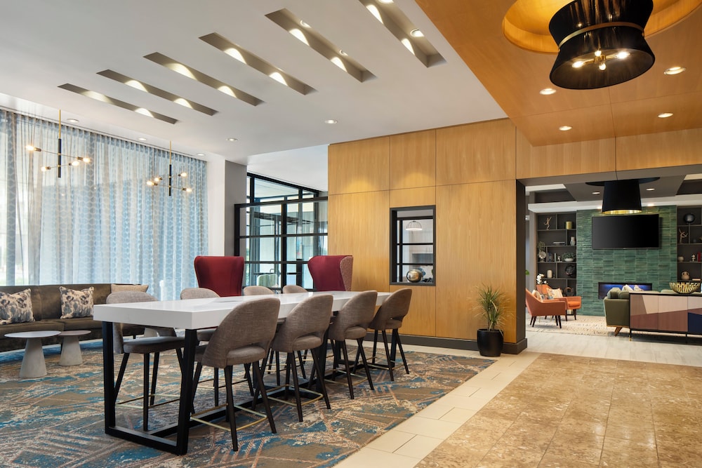 DoubleTree by Hilton Hartford Downtown - photo 3