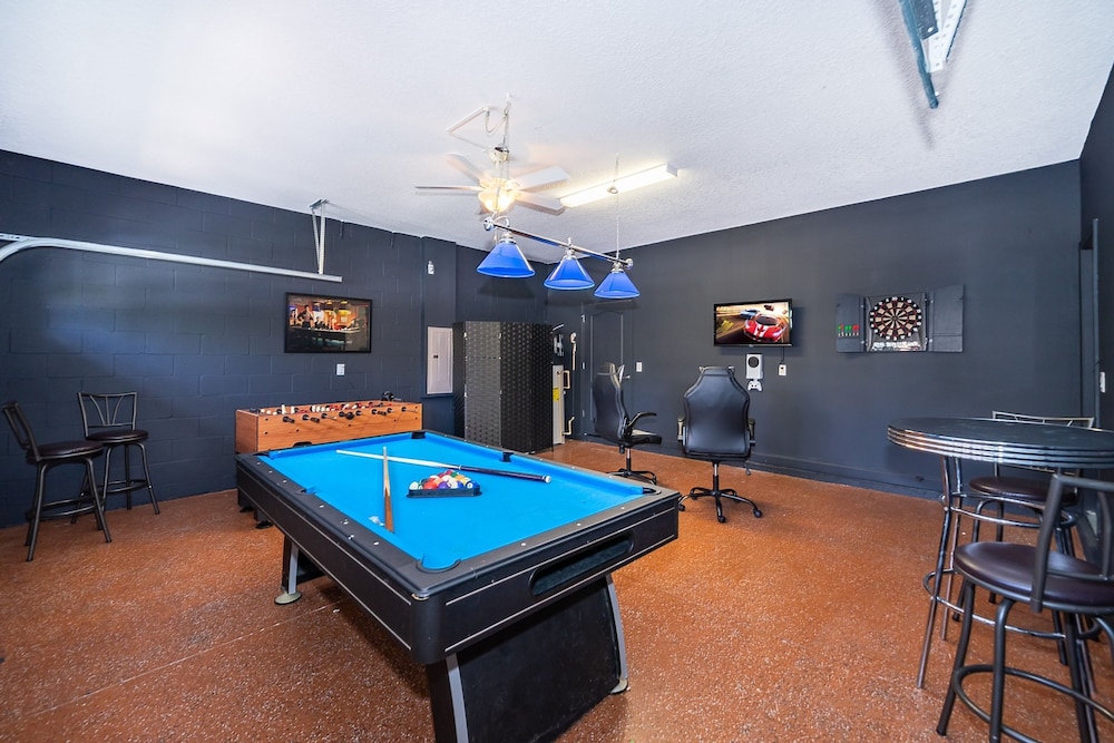 Orlandoasis by Avantstay 8bdr Pool Movie Theater Game Room Resort Access - photo 4