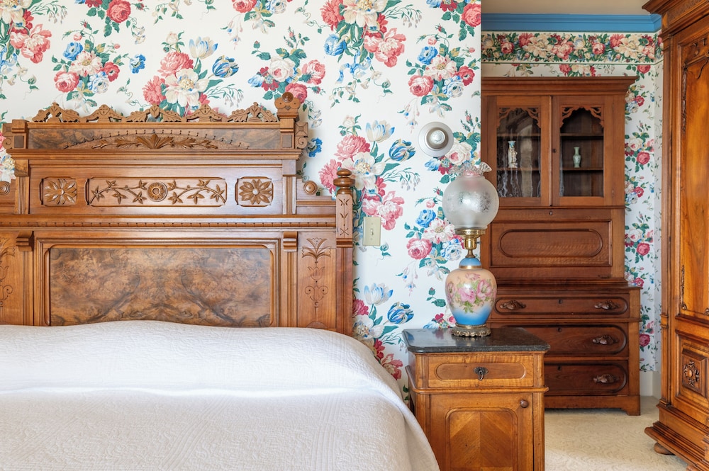 Martine Inn - photo 53