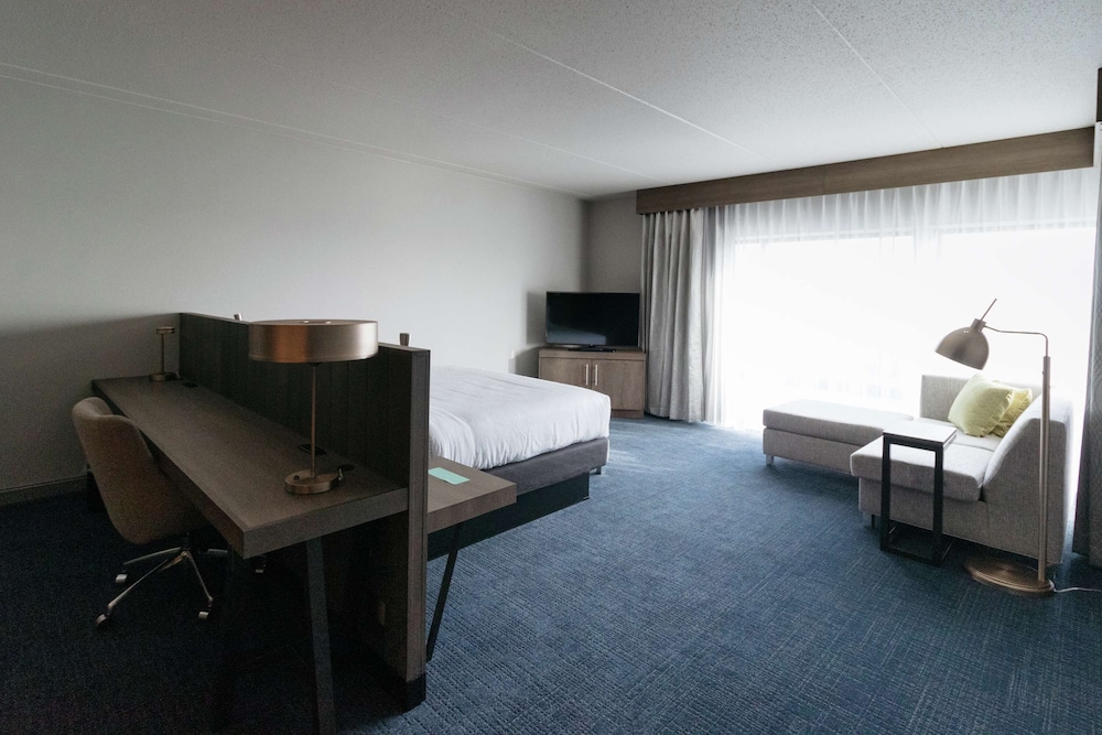 Hilton Garden Inn Madison Sun Prairie - photo 30
