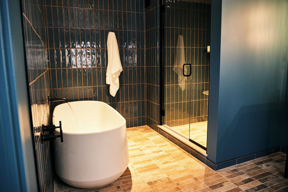 The Junto Hotel - photo 111