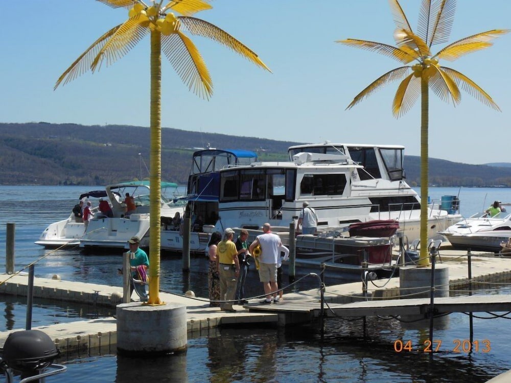 The Anchor Inn and Marina - photo 29