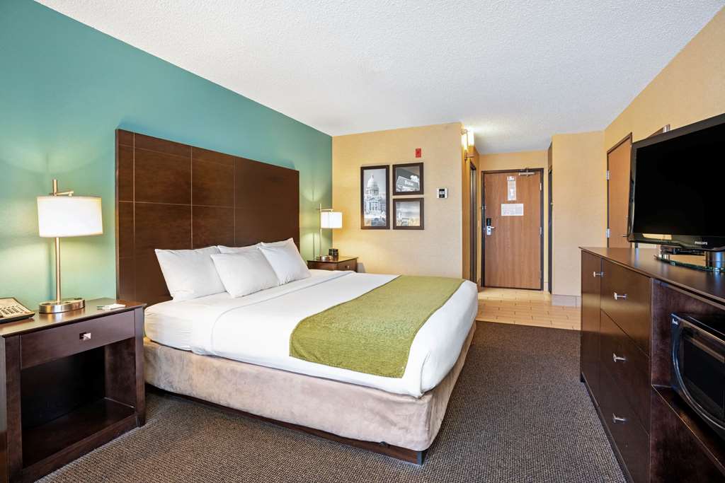 La Quinta Inn & Suites by Wyndham Boise Airport - featured photo