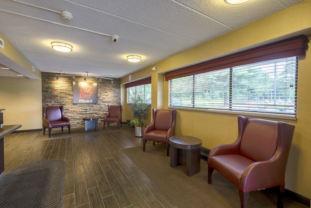 Red Roof Inn PLUS West Springfield - photo 6