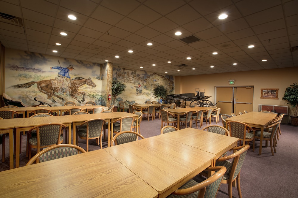 Prospector Hotel & Gambling Hall - photo 28