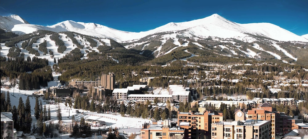 DoubleTree by Hilton Hotel Breckenridge - featured photo
