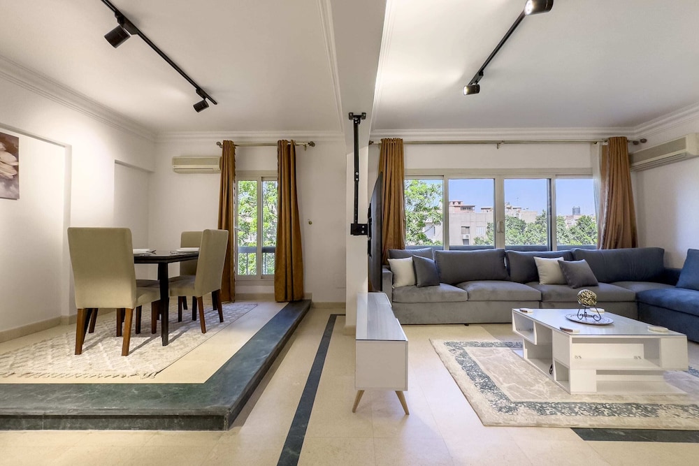The 2BDR Velvet Vibe Maadi — 4-Star Luxury Hotel in Cairo, Egypt