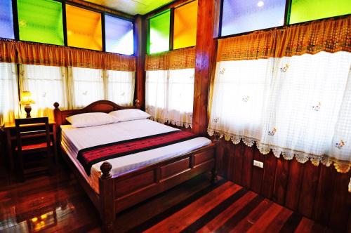 Kaloang home