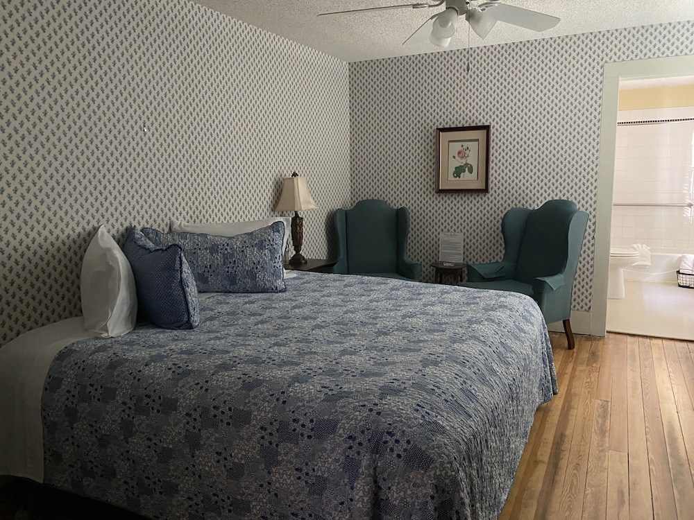Inn On The River - photo 12
