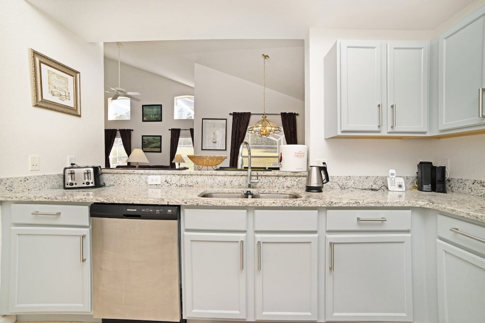 204Glen - photo 15