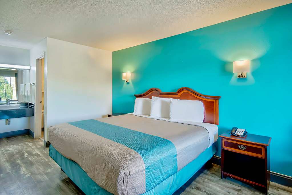 Motel 6 Grand Rivers KY - photo 13