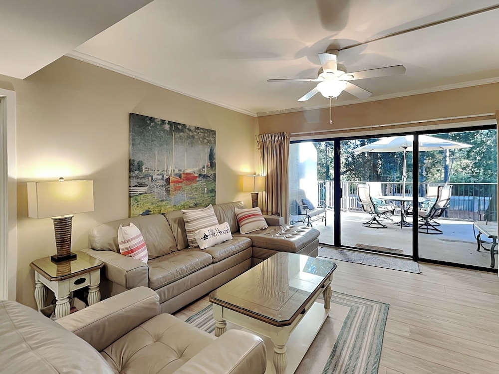 Village House 303 — 4-Star Luxury Hotel in Hilton Head Island, United States