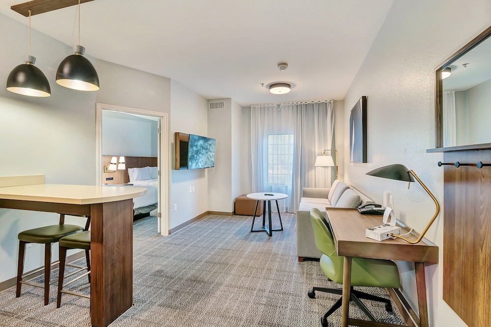 Staybridge Suites University Area by IHG - photo 38