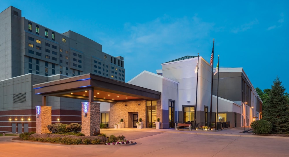 Holiday Inn Express Springfield an IHG Hotel - featured photo