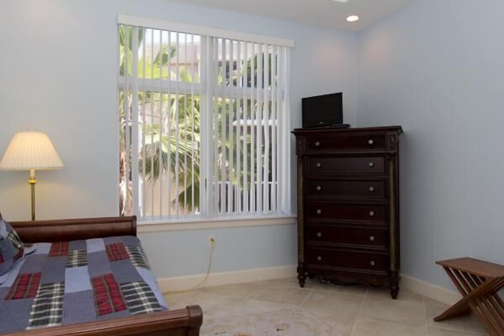 Bradenton Beach Club D - photo 18