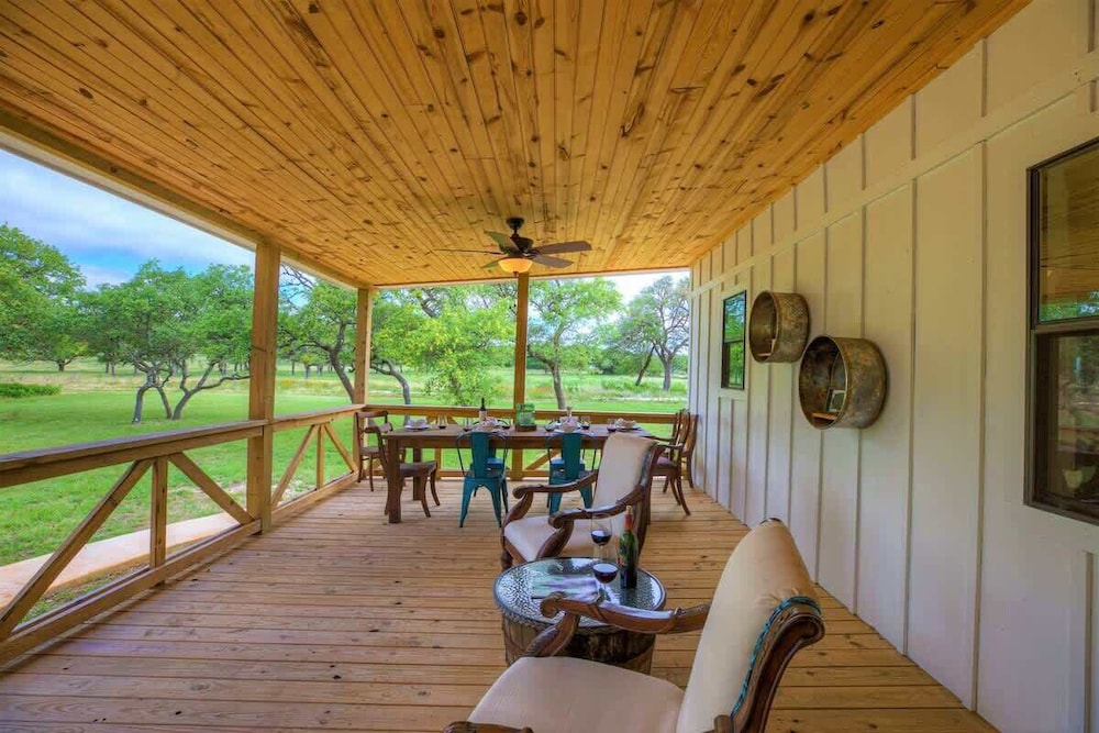 3 Acres of Luxury and Views in Fred Wine Country - photo 28