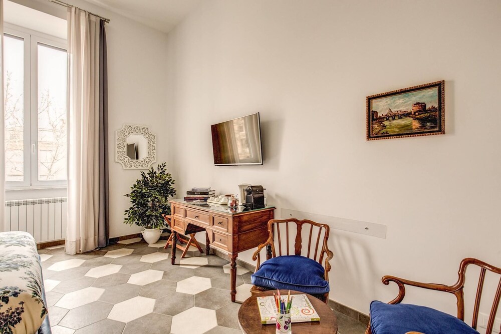 Latte & Biscotti - carbon neutral hotel in Rome