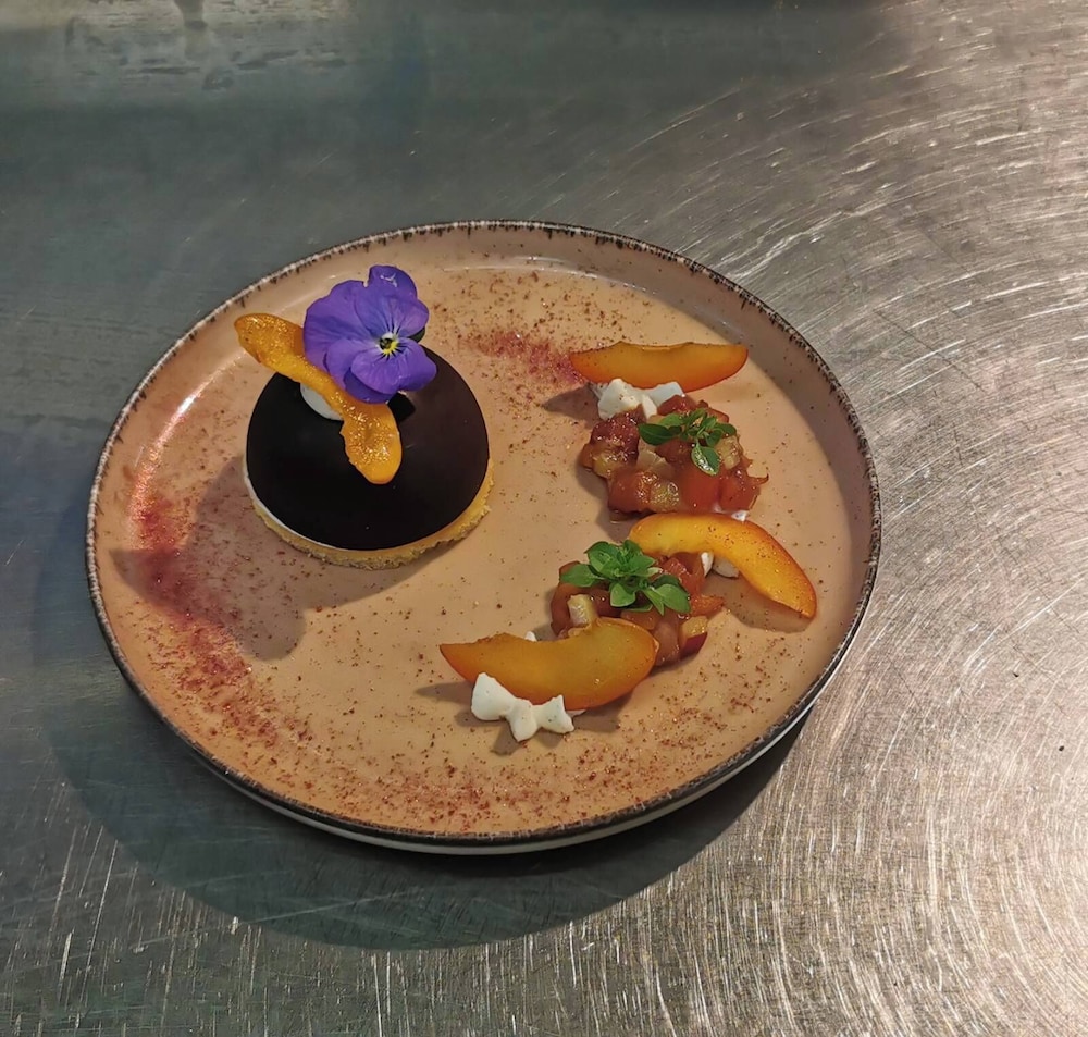 Hôtel Le Prieuré in Unknown City, France