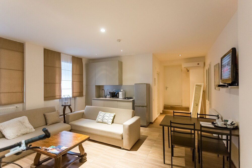 Falcon Apartments Meidan Boutique