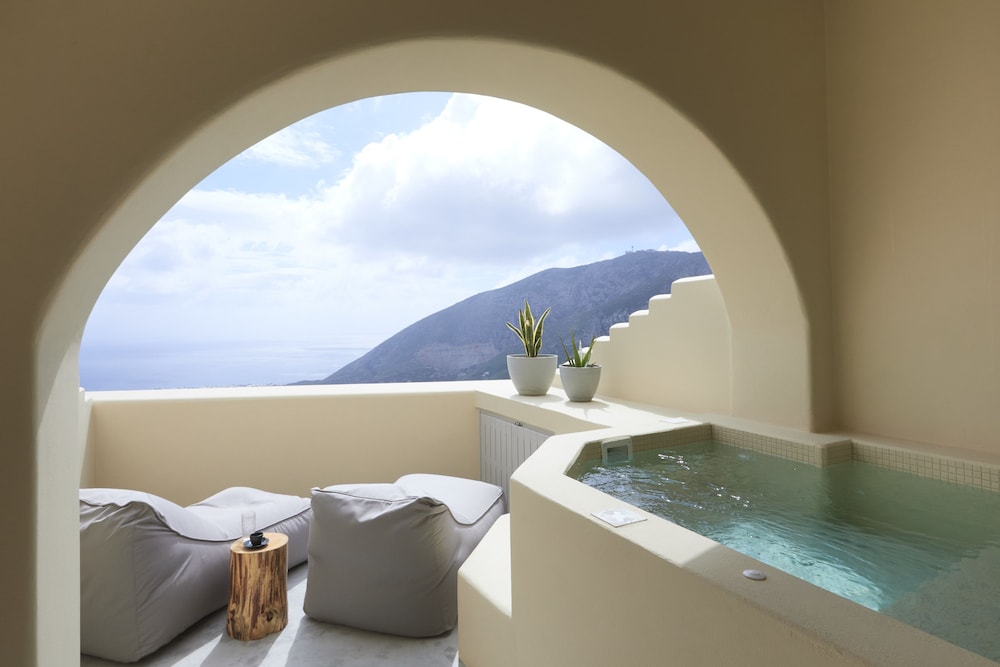 Star Infinity Suites in Pyrgos, Greece