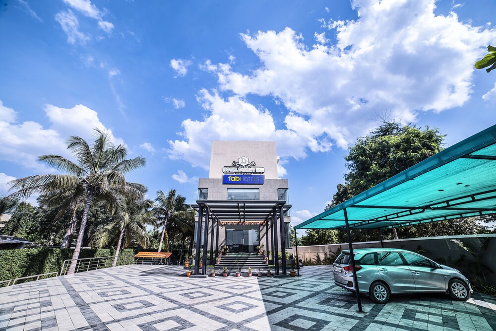 FabHotel Dawat Inn Waluj BK — hotel in Gangapur