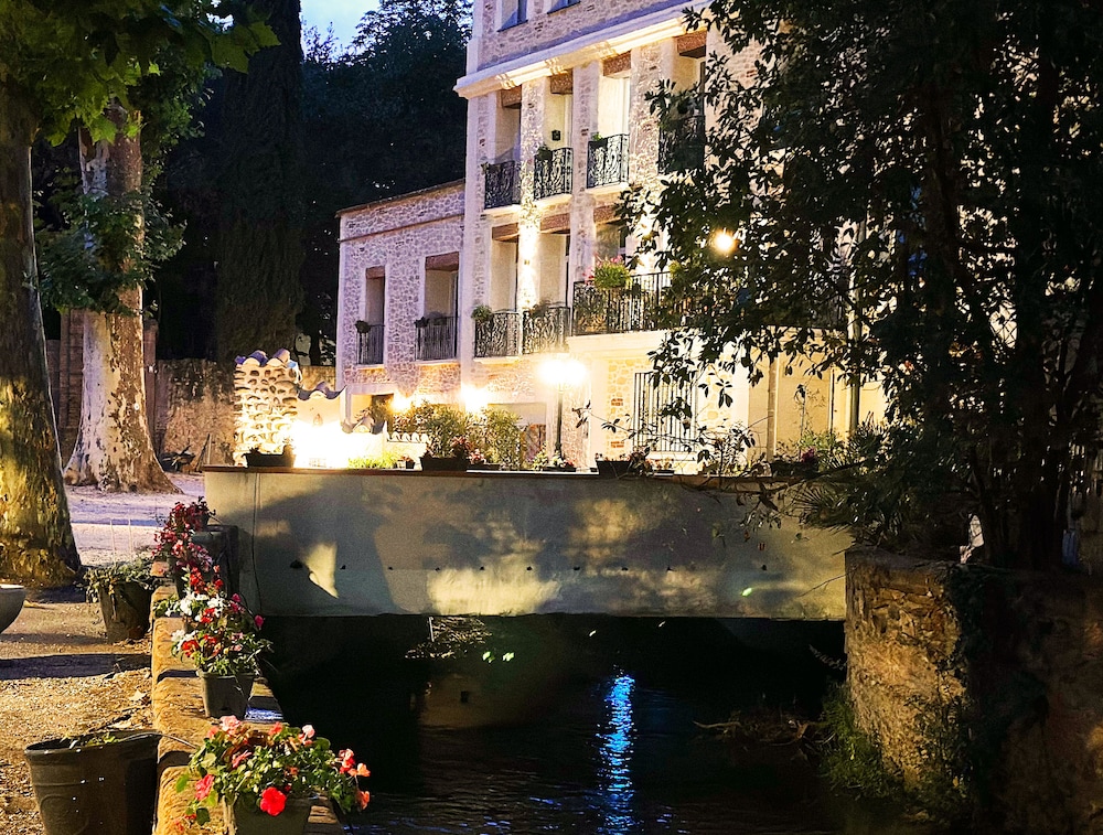 Appart Hotel Spa Perpignan in Perpignan, France