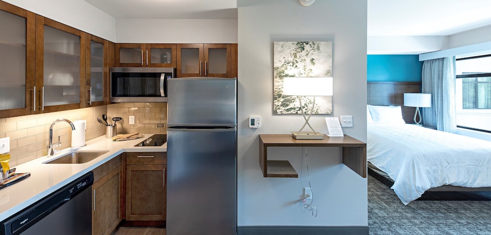 Staybridge Suites Naples Marco Island by IHG - photo 12