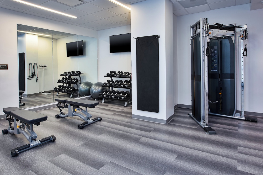 Staybridge Suites Grand Rapids South by IHG - photo 19