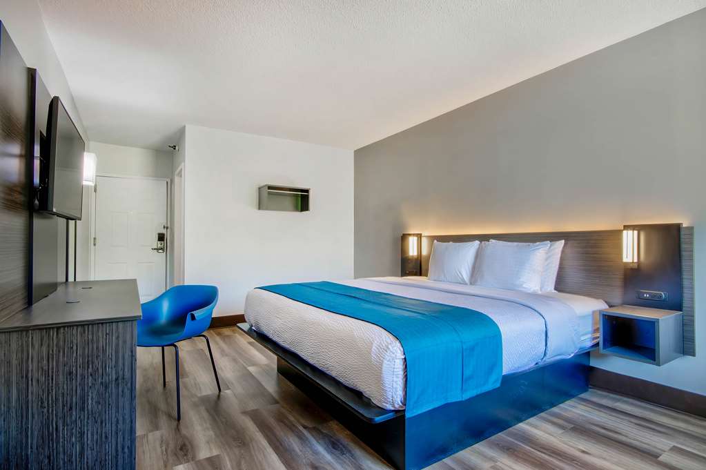 Motel 6 Jeffersonville In Louisville - photo 17