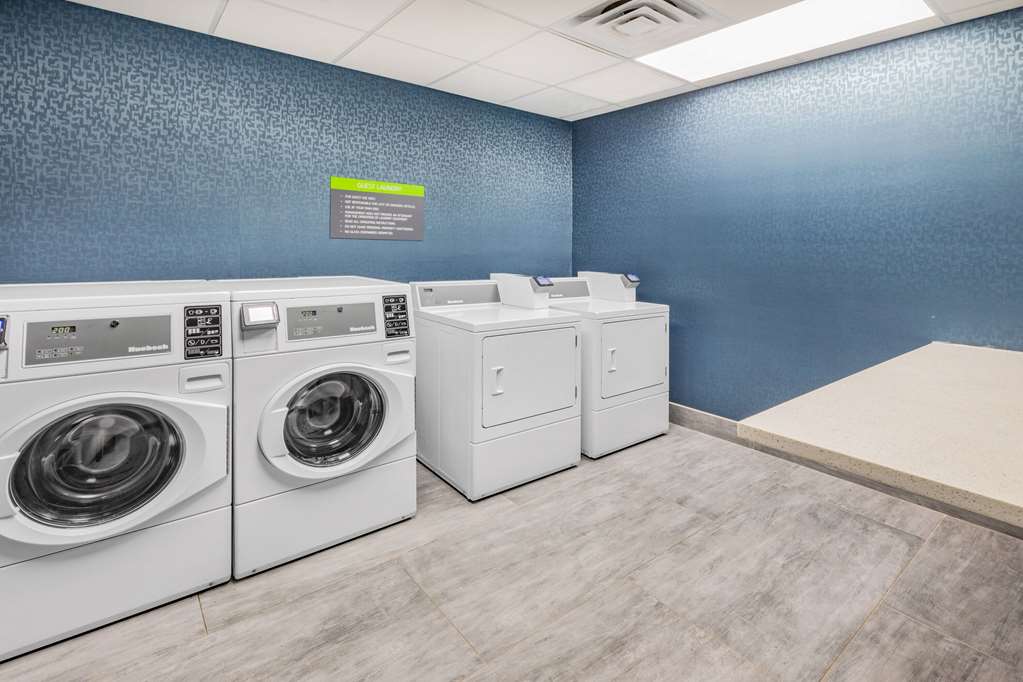 La Quinta Inn & Suites by Wyndham Texas City I 45 - photo 29