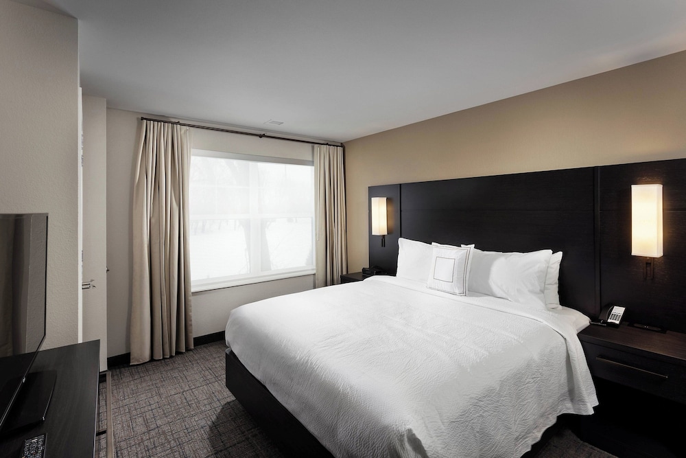 Residence Inn By Marriott Milwaukee Brookfield - photo 9