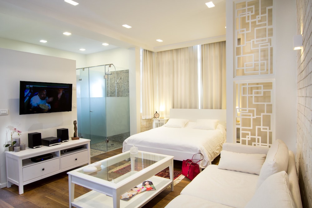 Haifa Luxury Boutique Apartments — 4-Star Luxury Hotel in Haifa, Israel