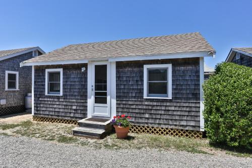 Truro Beach Cottages - photo 75