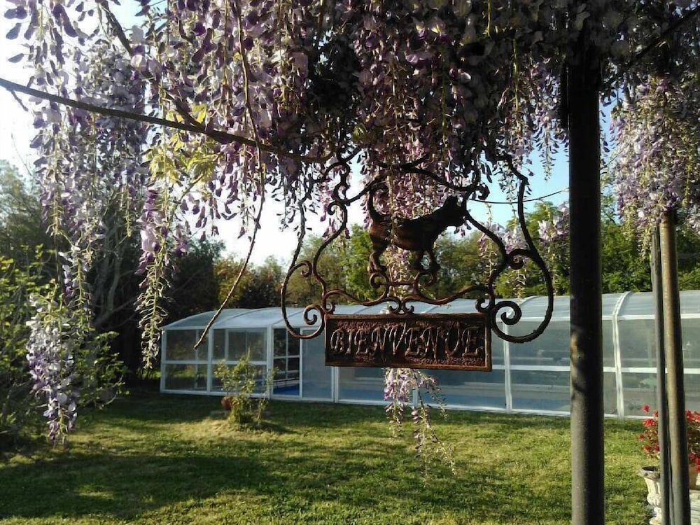 La Ferme du Bien Etre — hotel in Athee-Sur-Cher