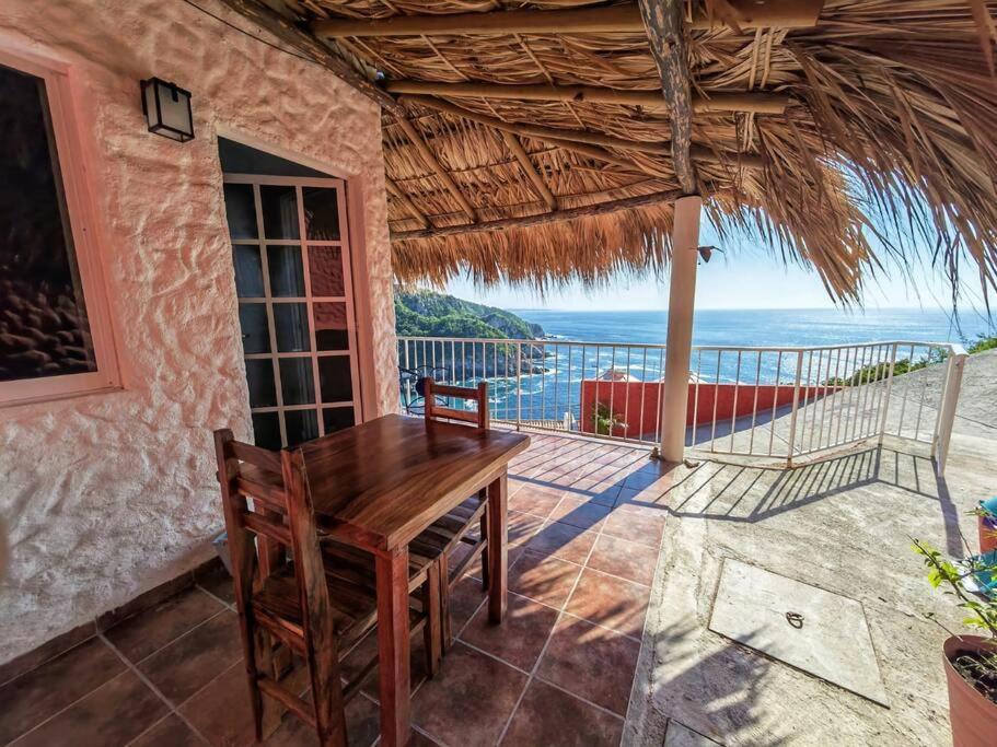 Bungalow Maya Luna — 4-Star Luxury Hotel in Puerto Angel, Mexico