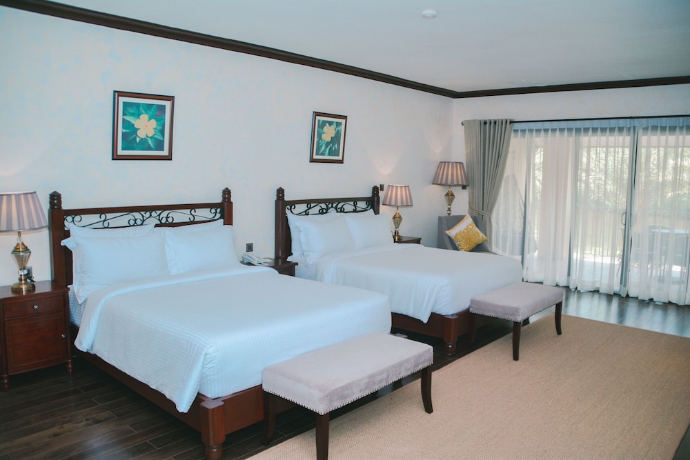 Espacio Verde Resort in Roxas, Philippines