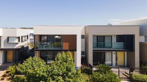 Anchors Rest — Shellharbour