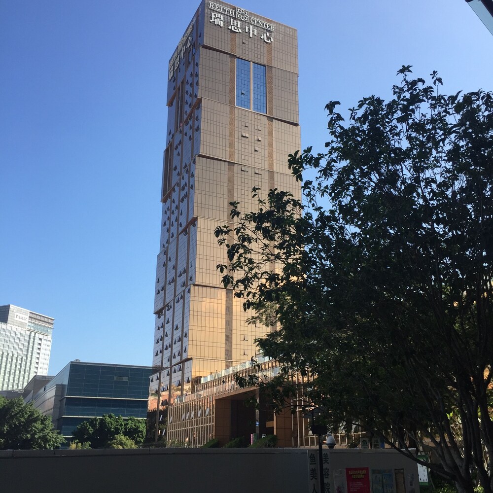 Blossom Town - last minute hotel in Shenzhen
